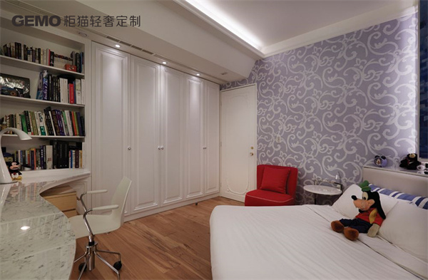 加盟輕奢定制除了要了解行業(yè)的優(yōu)勢(shì)，更需要了解前景