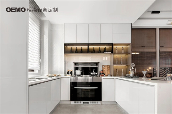 輕奢定制家具和成品家具，哪個更適合你？