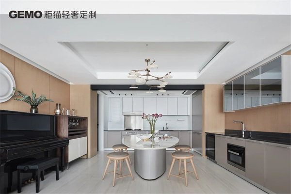 定制衣柜加盟費(fèi)需要多少錢？加盟費(fèi)用有哪些？